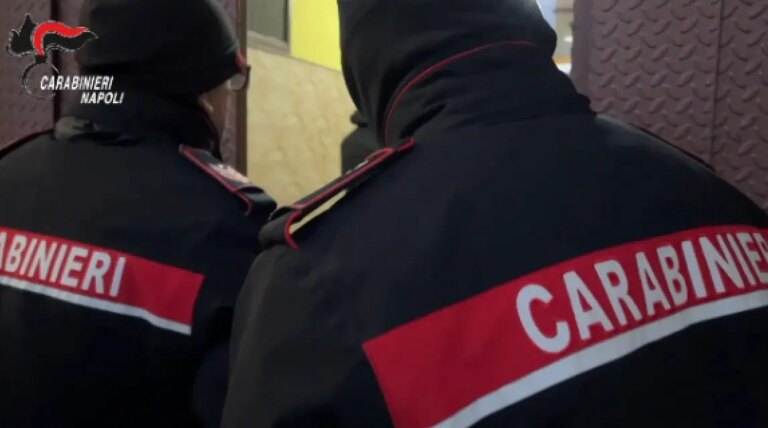 Napoli, due arresti per la “stesa” pasquale a San Giovanni a Teduccio