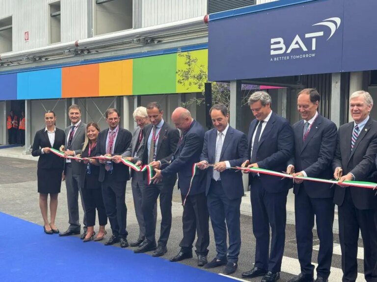 Friuli Venezia Giulia, inaugurate 16 nuove linee produttive di Bat. Fedriga: “Orgogliosi”