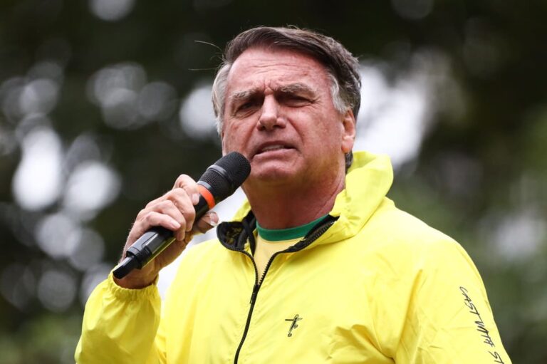 Brasile, raggiunta la maggioranza per la condanna dell’ex presidente Bolsonaro