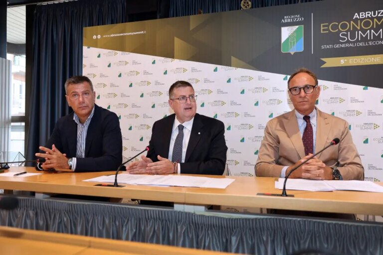 Presentata la quinta edizione dell’Abruzzo Economy Summit, a Pescara gli Stati Generali dell’Economia