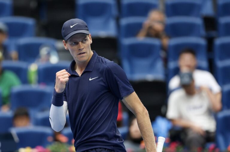 Sinner batte Marozsan in due set ed è in semifinale a Pechino