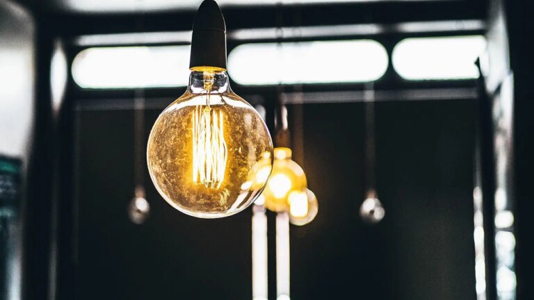 Offerte luce casa: una breve guida alle fasce orarie di consumo