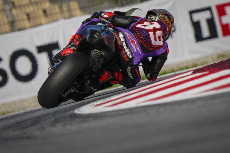 MotoGp, Jorge Martin operato alla clavicola. Tempi di recupero da definire