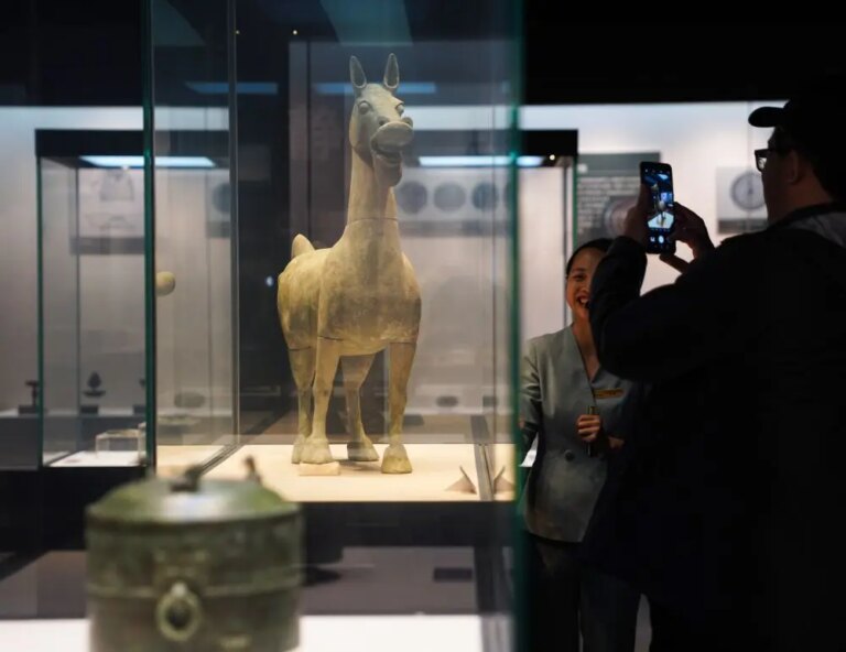 Cina: oltre 5.200 reperti storici custoditi nel Museo della Cultura Han (3)