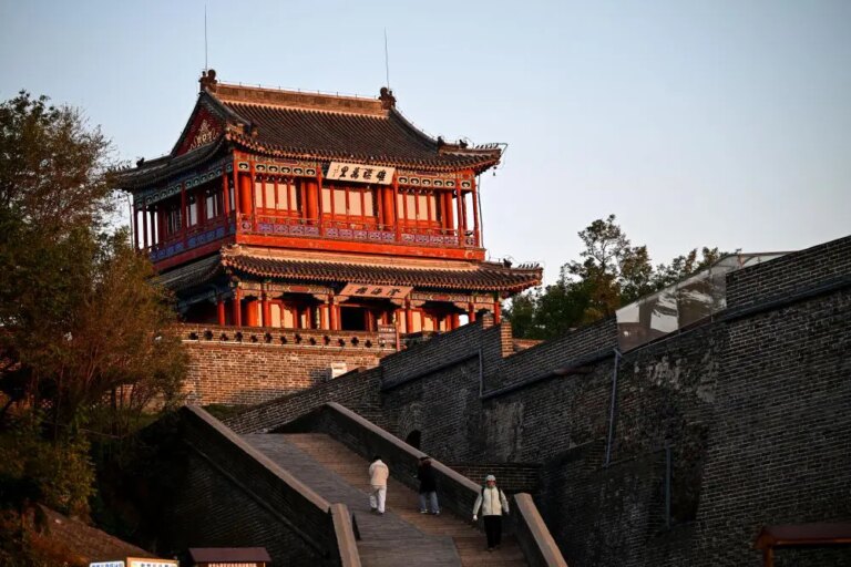 Cina: il paesaggio all’alba dal passo Shanhaiguan nell’Hebei (2)