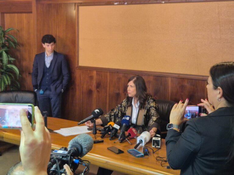 Todde “Fiducia nelle istituzioni, conta solo dare risposte” / Video