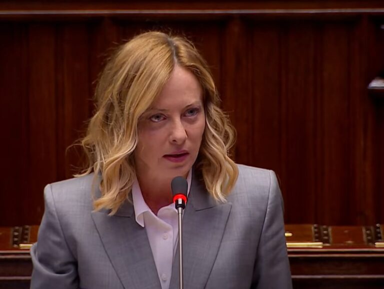 Meloni in Senato “Incrementare la pressione sulla Russia”. E su Gaza “Fuori Hamas per riconoscere la Palestina” / Video