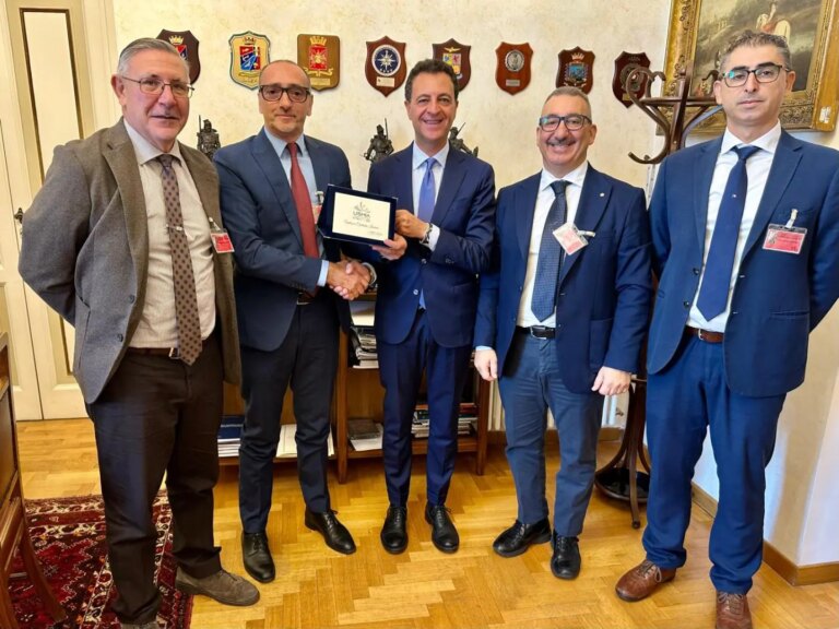 Minardo incontra una delegazione della Usmia: “Importante lavoro da fare sulla specificità militare”