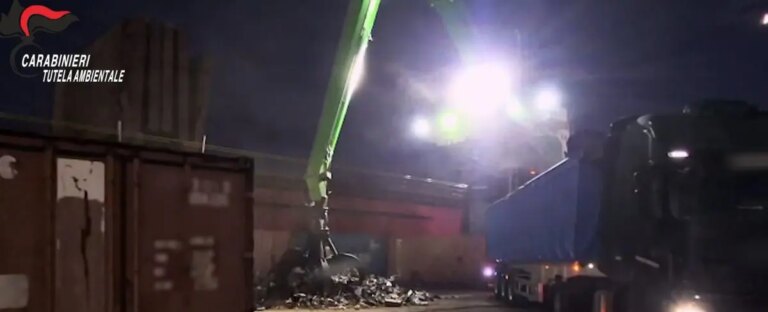 Napoli, traffico illegale di rifiuti con la Turchia, un arrestato