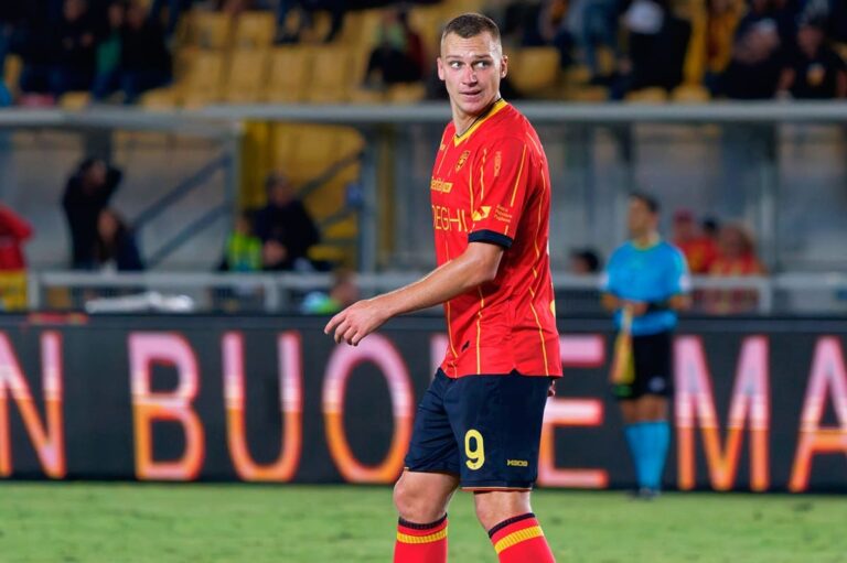 Poche emozioni tra Lecce e Sassuolo, 0-0 al Via del Mare