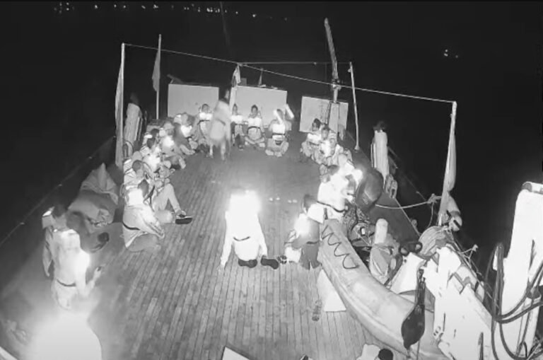 Israele blocca la Flotilla. Tajani “Gli italiani saranno portati ad Ashfod e poi espulsi”, Schlein “Abbordaggio illegale”