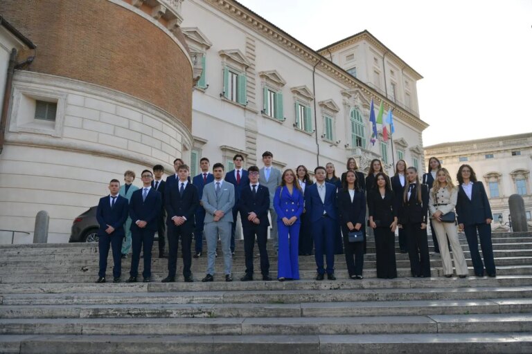 Mattarella nomina i 25 Alfieri del Lavoro per l’anno 2025