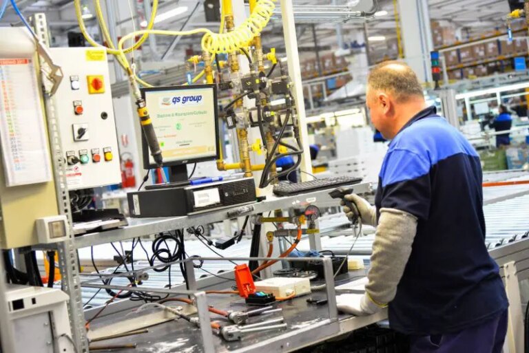 Aumenta la permanenza nell’occupazione, diminuzione degli ingressi