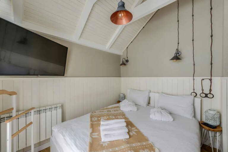 La poesia dell’ordinario domestico: il ritorno alla bellezza delle piccole cose