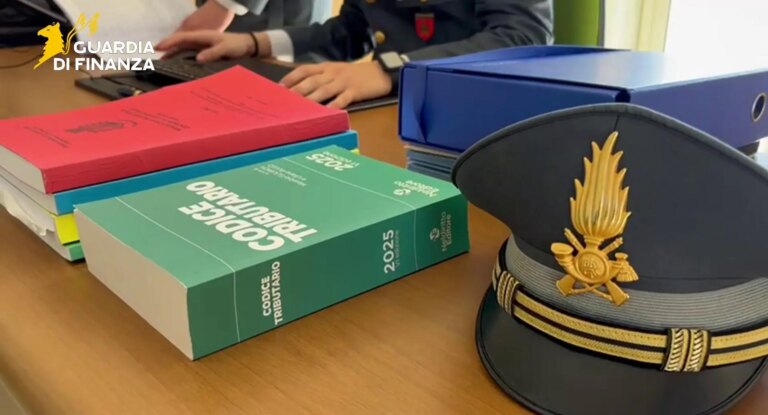 Caltanissetta, evasione fiscale e riciclaggio: sequestrati beni per oltre mezzo milione di euro