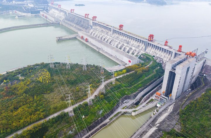 Cina: progetto Tre Gole, generati oltre 423 mld kWh di elettricità in 5 anni (2)