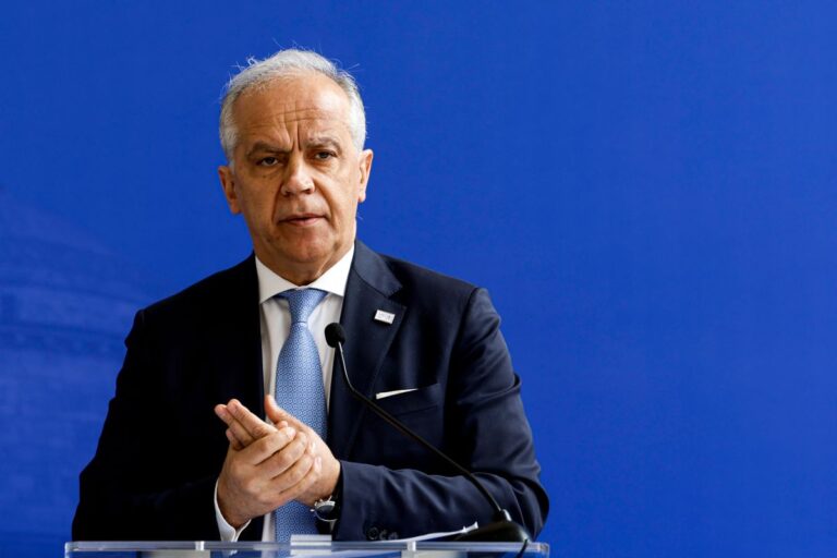 Aggressioni alle forze dell’ordine, Piantedosi “Non deve più succedere”