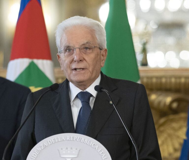 Mattarella scrive a Papa Leone XIV: “È tempo di iniziative concrete per la pace nel Mediterraneo”