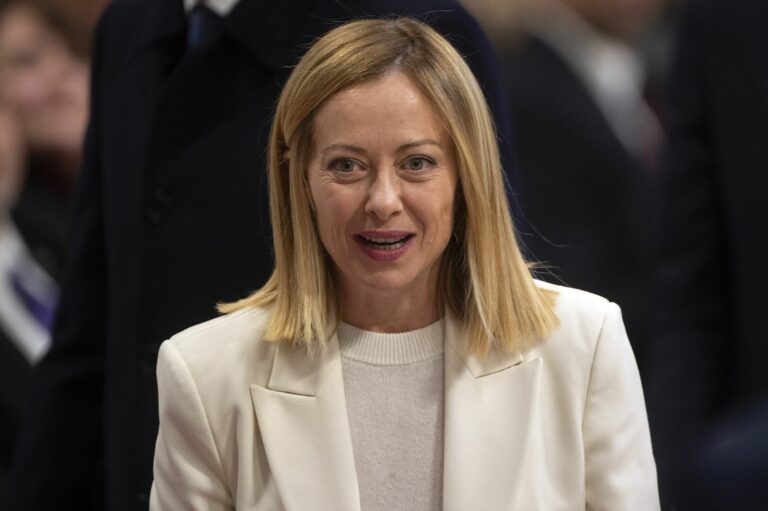Meloni “Caduta del Muro di Berlino segna nuova alba di libertà e democrazia”