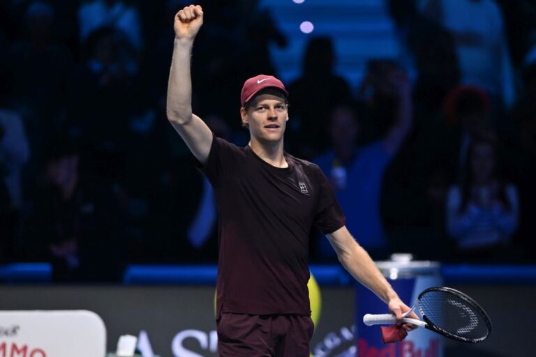 Sinner ancora re dei “Maestri”, Alcaraz ko. Meloni “Orgogliosi di te campione!”