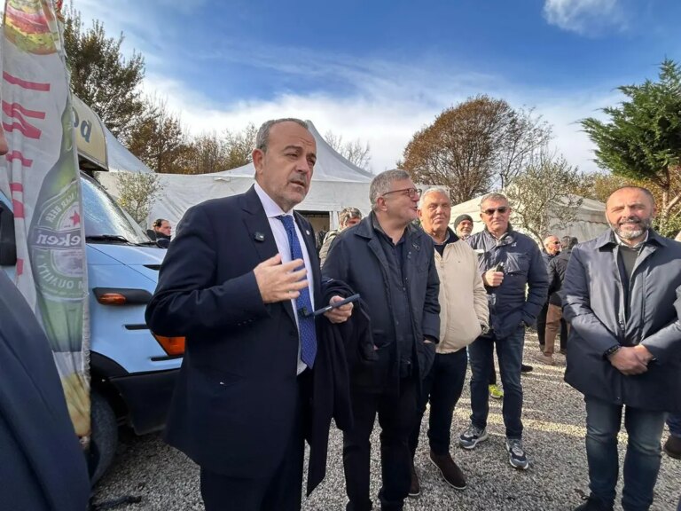 Aurigemma “Ascoltare i cittadini è la base di ogni buon governo”