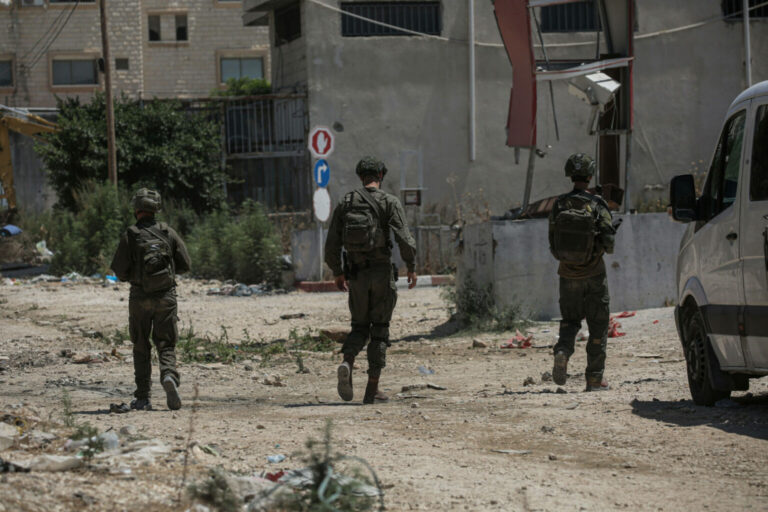 Un morto e tre feriti in un attacco terroristico in Cisgiordania, Hamas rivendica “Risposta naturale a Israele”