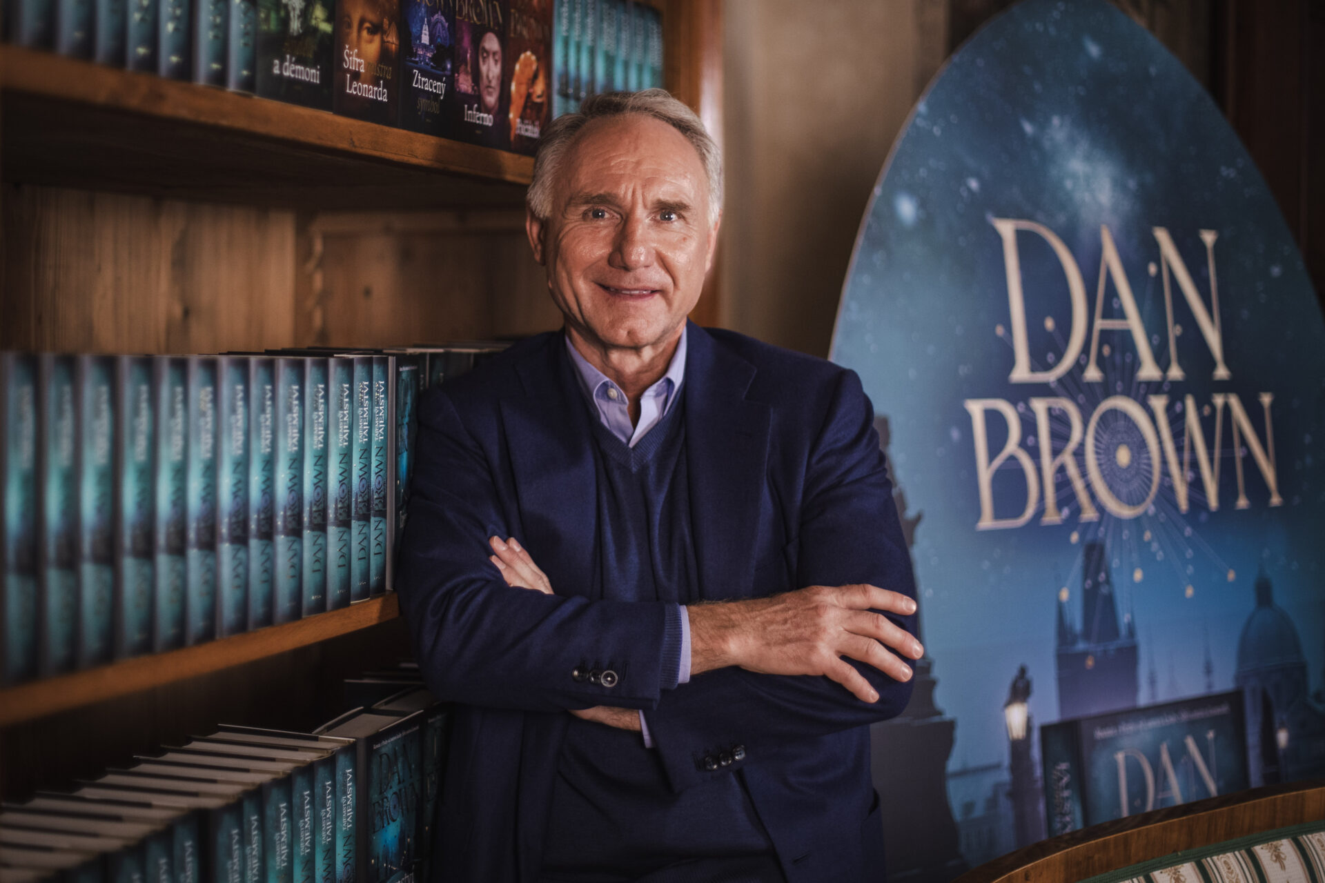 Dan Brown