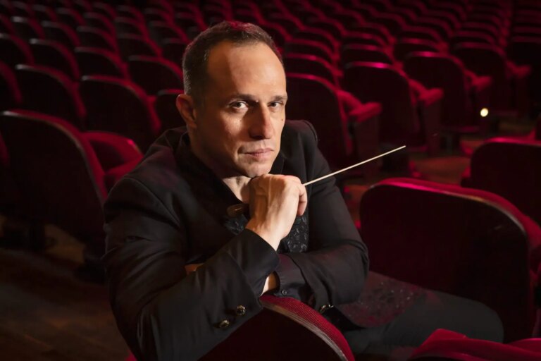 Giampaolo Bisanti sul podio dell’Orchestra Sinfonica Siciliana di Palermo