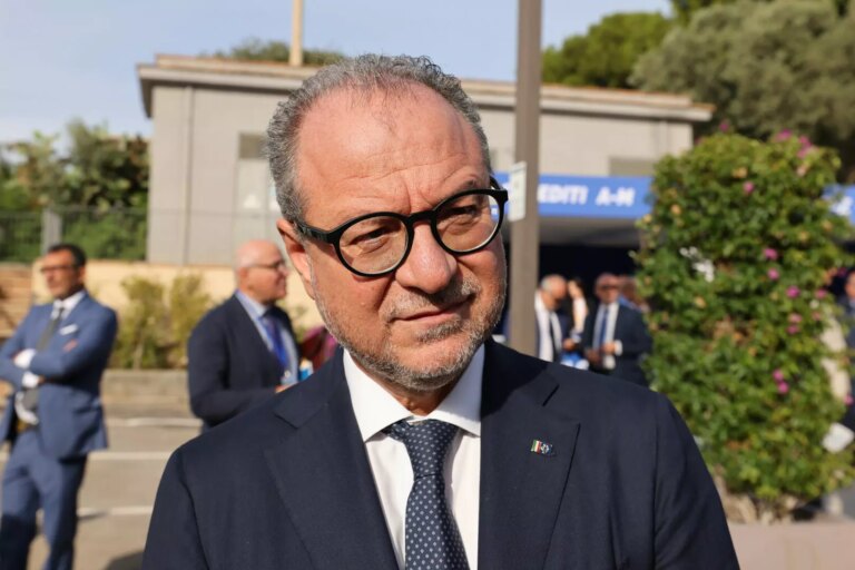 Mulè “Con la Fondazione Paoletti proposta di legge per giornata del silenzio”