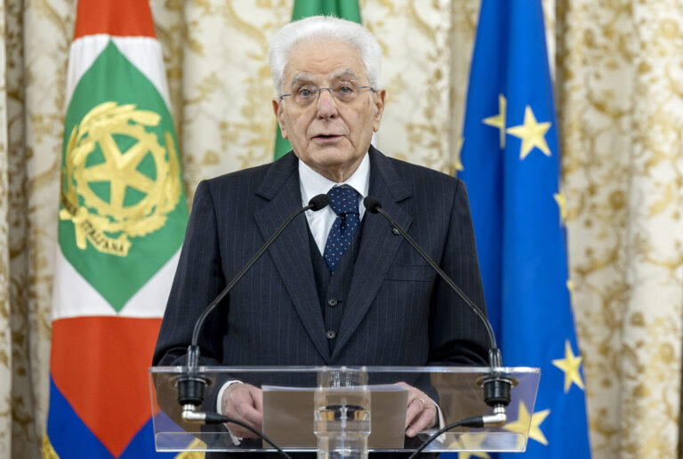 Mattarella “La tragedia delle vite distrutte dalla droga richiede un impegno corale” / Video