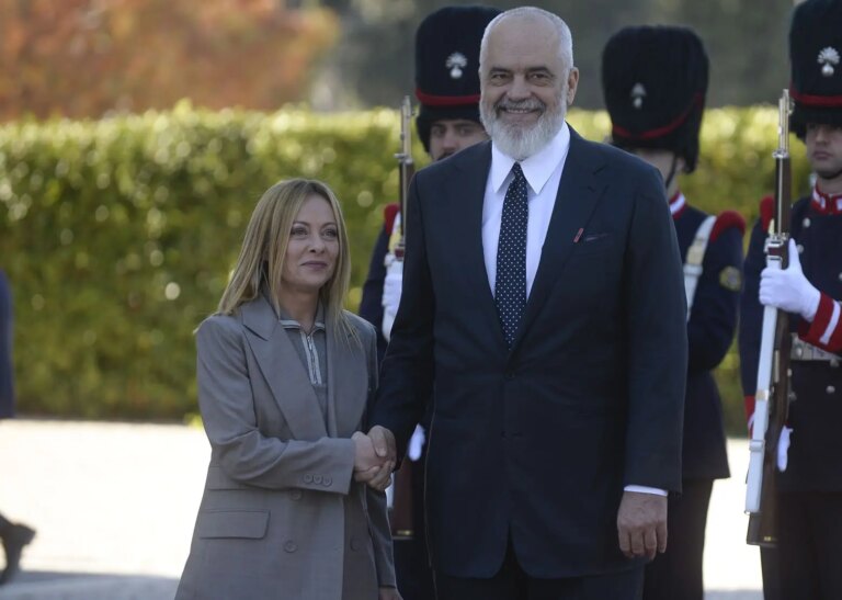 Vertice intergovernativo Italia-Albania, Meloni “Determinati ad andare avanti con il protocollo sui migranti”