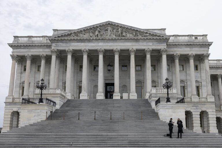 Usa, il Senato approva la misura per porre fine allo shutdown