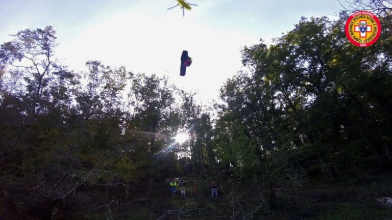 Viterbo, motociclista soccorso in zona Impervia a Luni sul Mignone