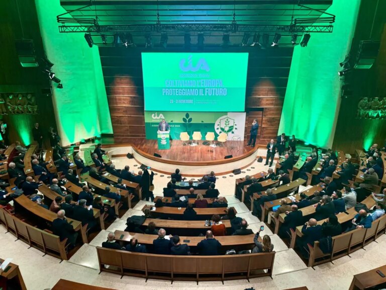 Assemblea Cia “La Pac non si tocca, tutti in piazza a Bruxelles il 18 dicembre”