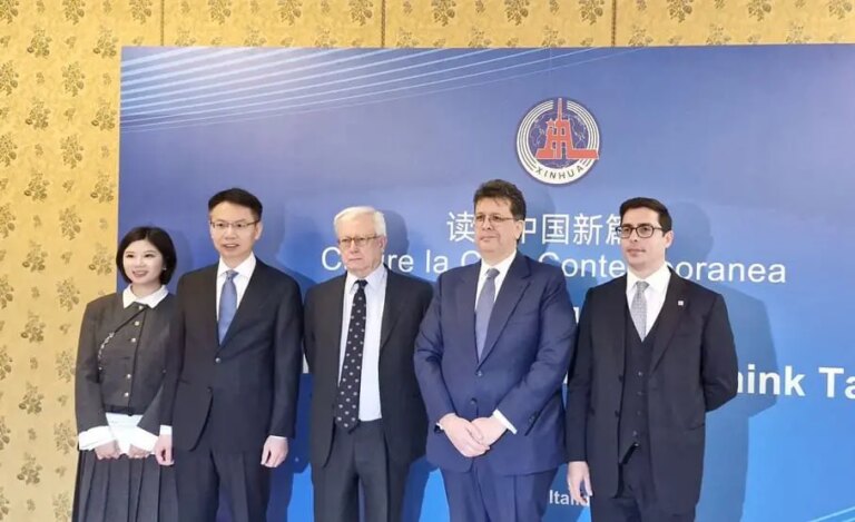 A Roma il forum Cina-Italia dei media, siglato accordo di cooperazione Xinhua-Italpress