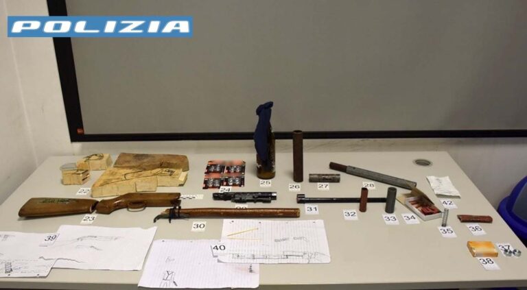 Apologia di terrorismo e istigazione a delinquere, arrestato un 15enne nel Trevigiano