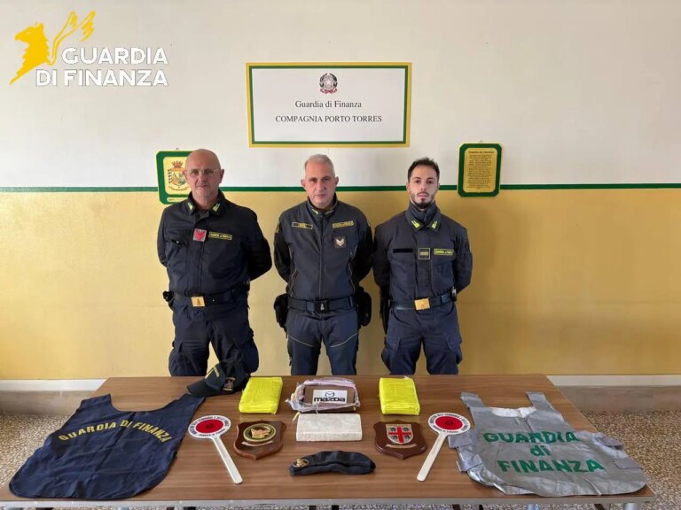 Trasportava 4kg di cocaina, arrestato a Porto Torres