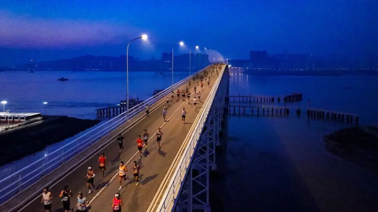 Cina: immagini della maratona internazionale Macao (3)