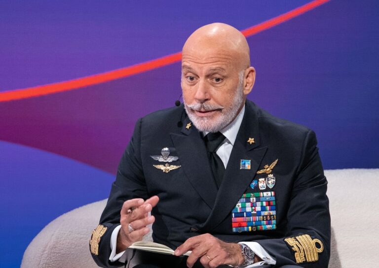 Russia, per Cavo Dragone possibile “essere più aggressivi”. Mosca “Irresponsabile”