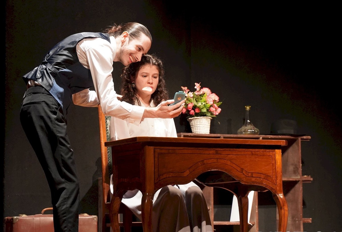 ''Dietro la maschera-Trilogia di un visionario'' (compagnia Amici del Teatro Dino Marchesin)