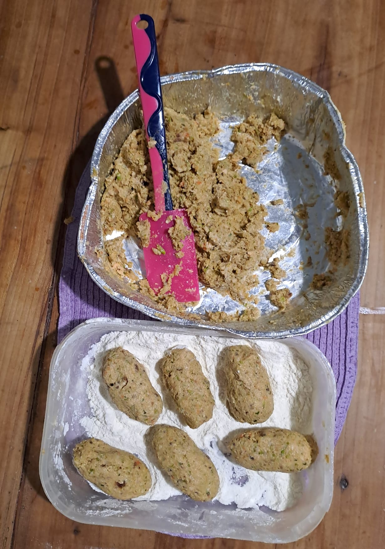 Formate le polpette, vanno infarinate