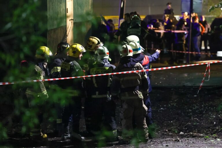 Autobomba esplode a Mosca: muore generale dello Stato Maggiore russo