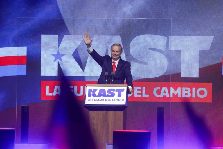Cile, José Antonio Kast eletto presidente: “Torneremo ad essere liberi dalla criminalità”