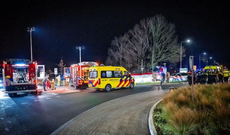Auto sulla folla durante una parata natalizia in Olanda: alla guida una donna di 56 anni, almeno 9 i feriti