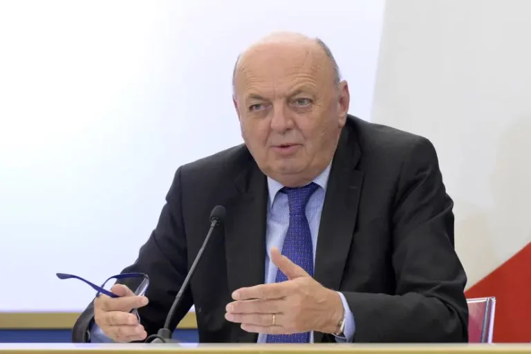 Pichetto “Valutiamo le misure necessarie a garantire la sicurezza del sistema elettrico nazionale”