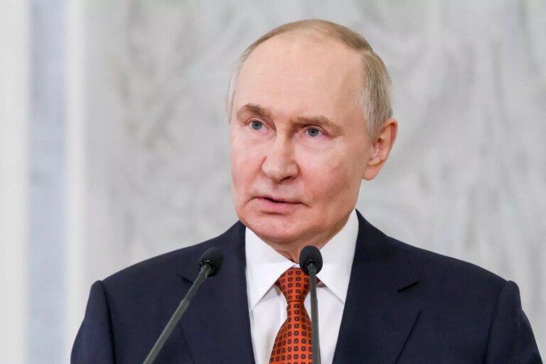 Putin “Kiev si ritiri o libereremo il Donbass con la forza”