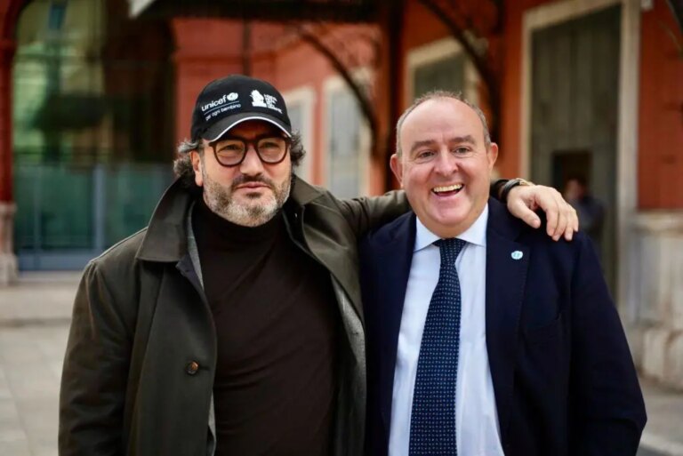 Al Petruzzelli di Bari il Capodanno della beneficenza con lo spettacolo “Mi ritorni in mente”