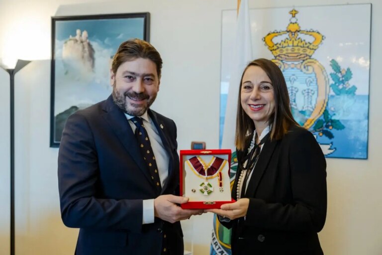 Conferita l’Onorificenza di Commendatore dell’Ordine Equestre di Sant’Agata ad Alessandra Priante