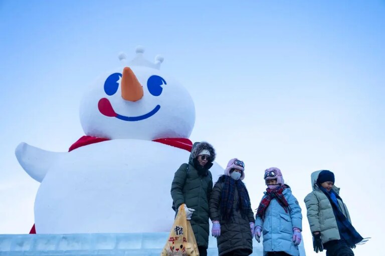 Cina: Harbin, oltre 4,1 mln visitatori durante vacanze di Capodanno (3)