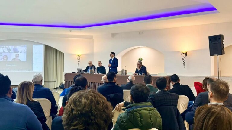 Basilicata, Cicala: “Con l’approvazione del Piano dei Controlli per la Fragola Igp entriamo nella fase operativa”